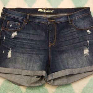 Women's Plus Size Rolled Jean Shorts